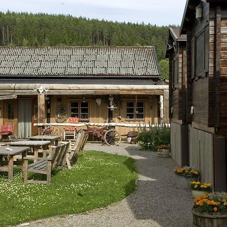 Sun Dance Ranch Bed & Breakfast Ekshärad Екстериор снимка