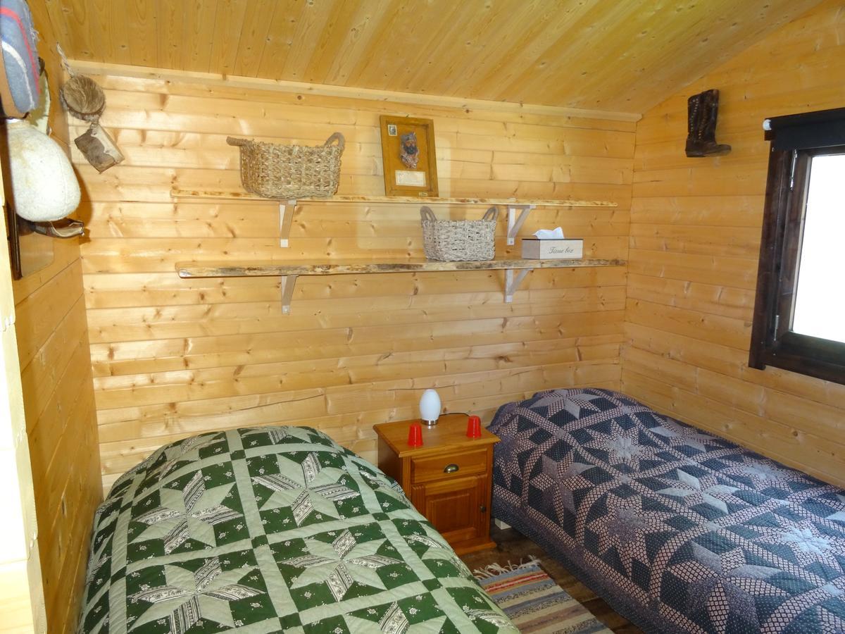 Sun Dance Ranch Bed & Breakfast Ekshärad Екстериор снимка